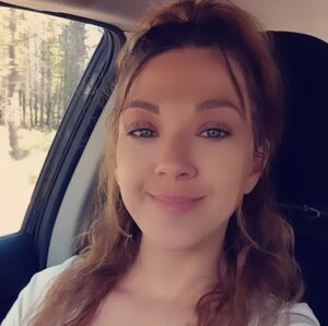 Meet your Posher, Lashelle